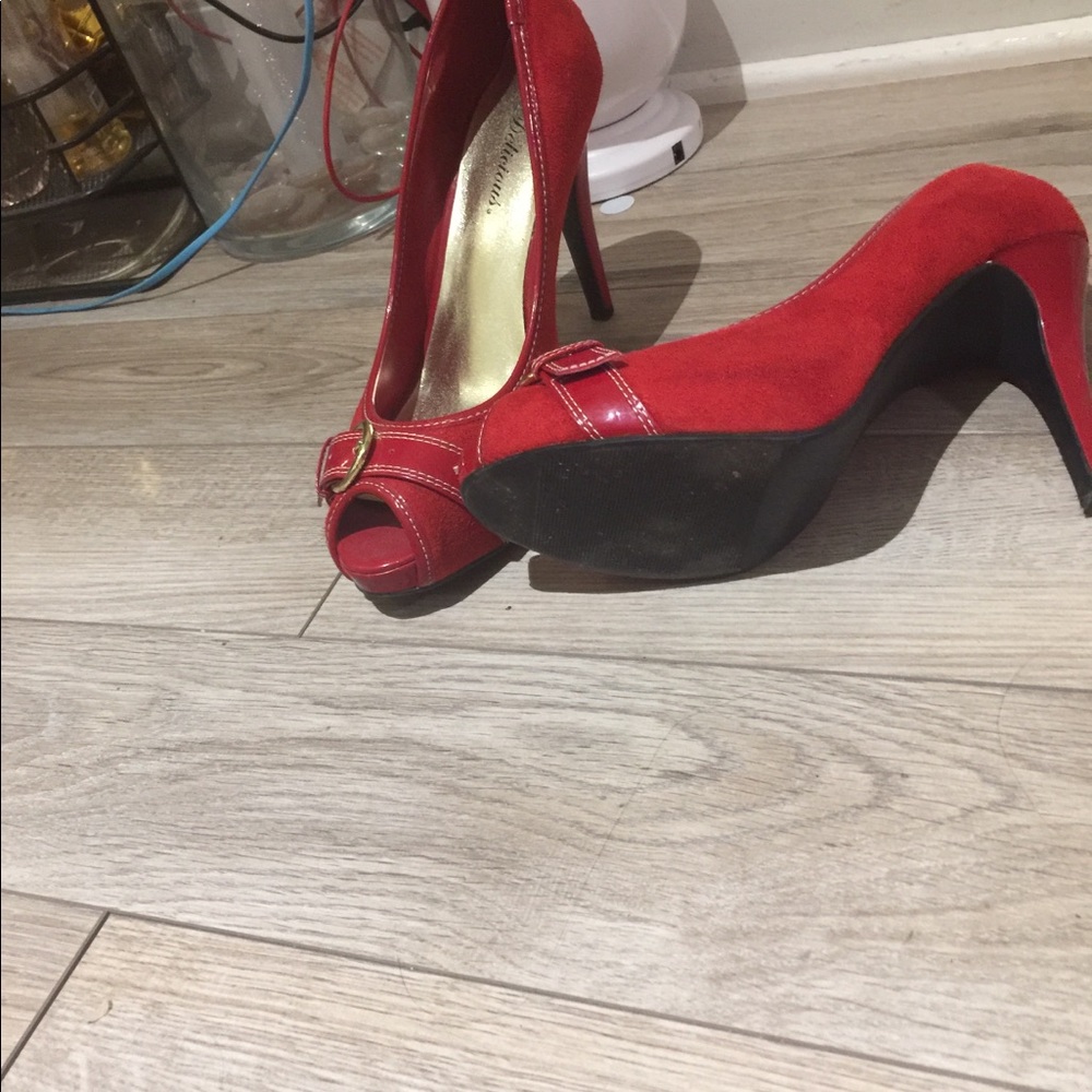 Shoes size 9 - Picture 8 of 8